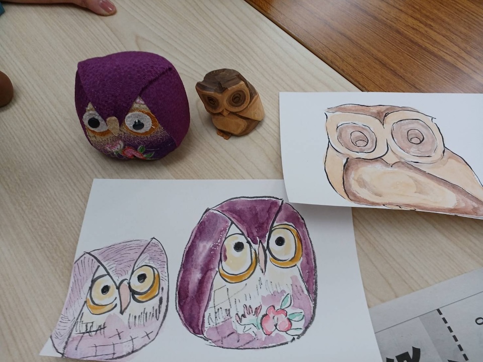 [ くらしネット神奈川：経験豊富な専門家集団 ] 絵手紙教室新年フクロウ編